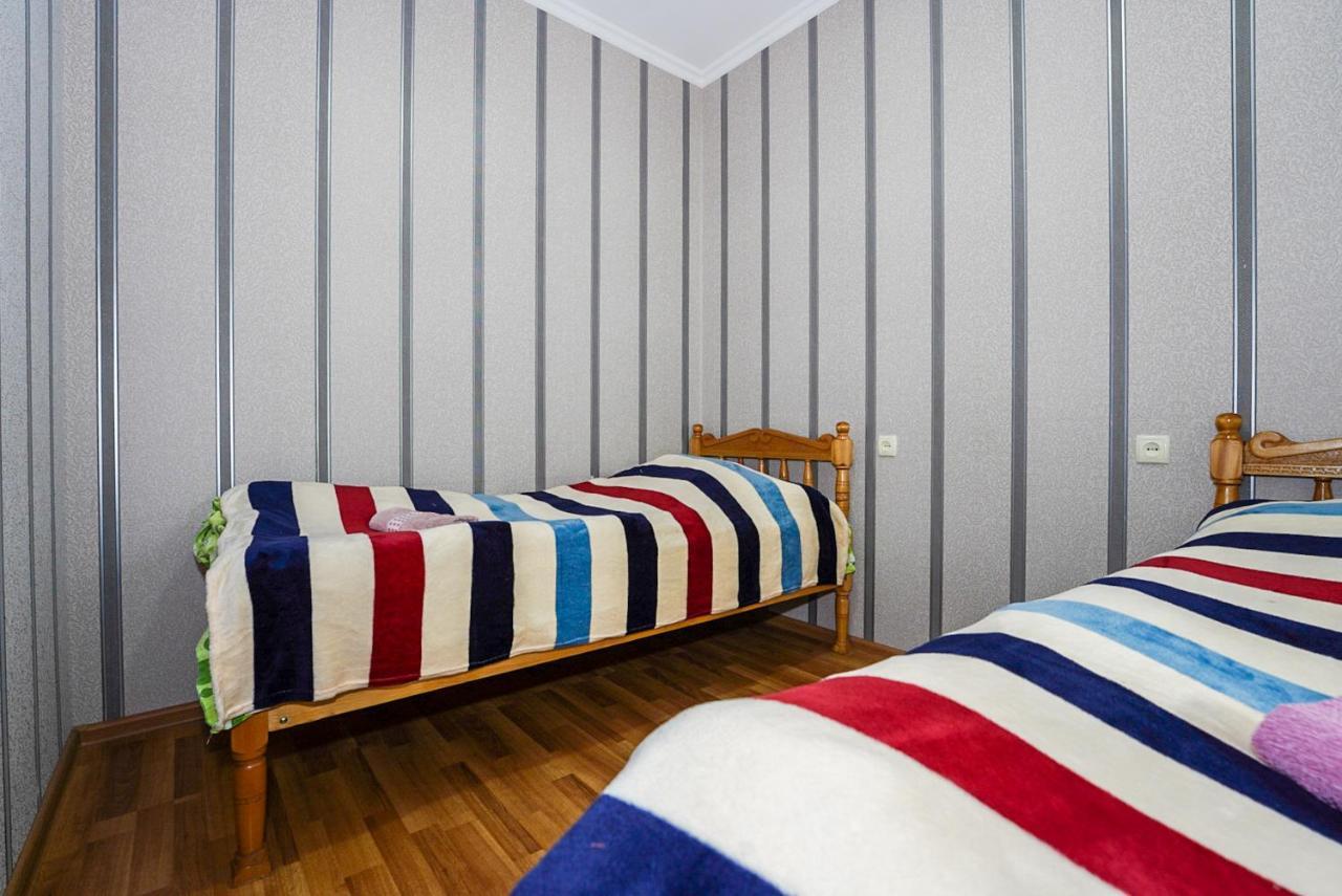 Bori'S Guesthouse Usguli Kültér fotó