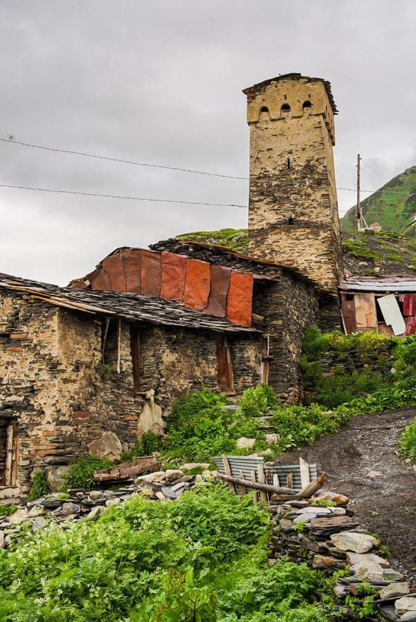 Bori'S Guesthouse Usguli Kültér fotó