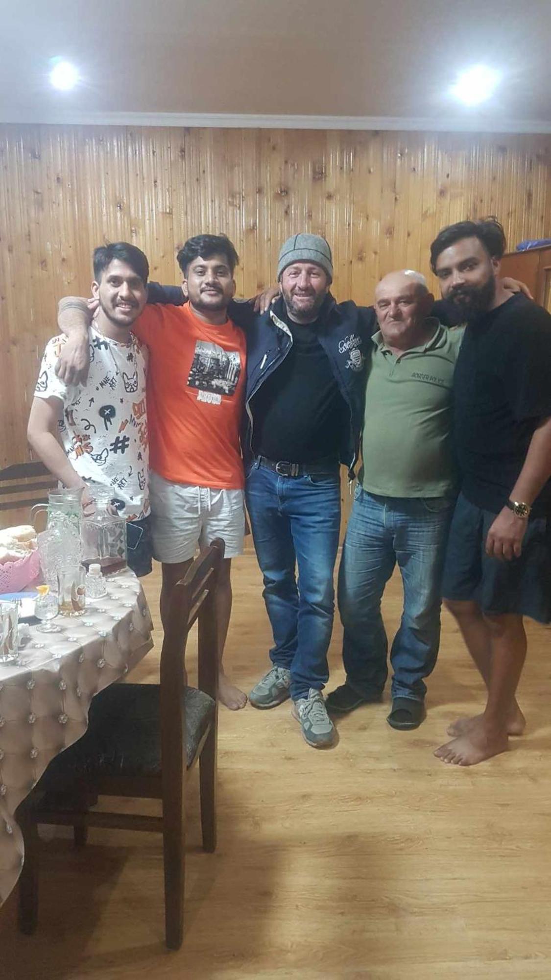 Bori'S Guesthouse Usguli Kültér fotó