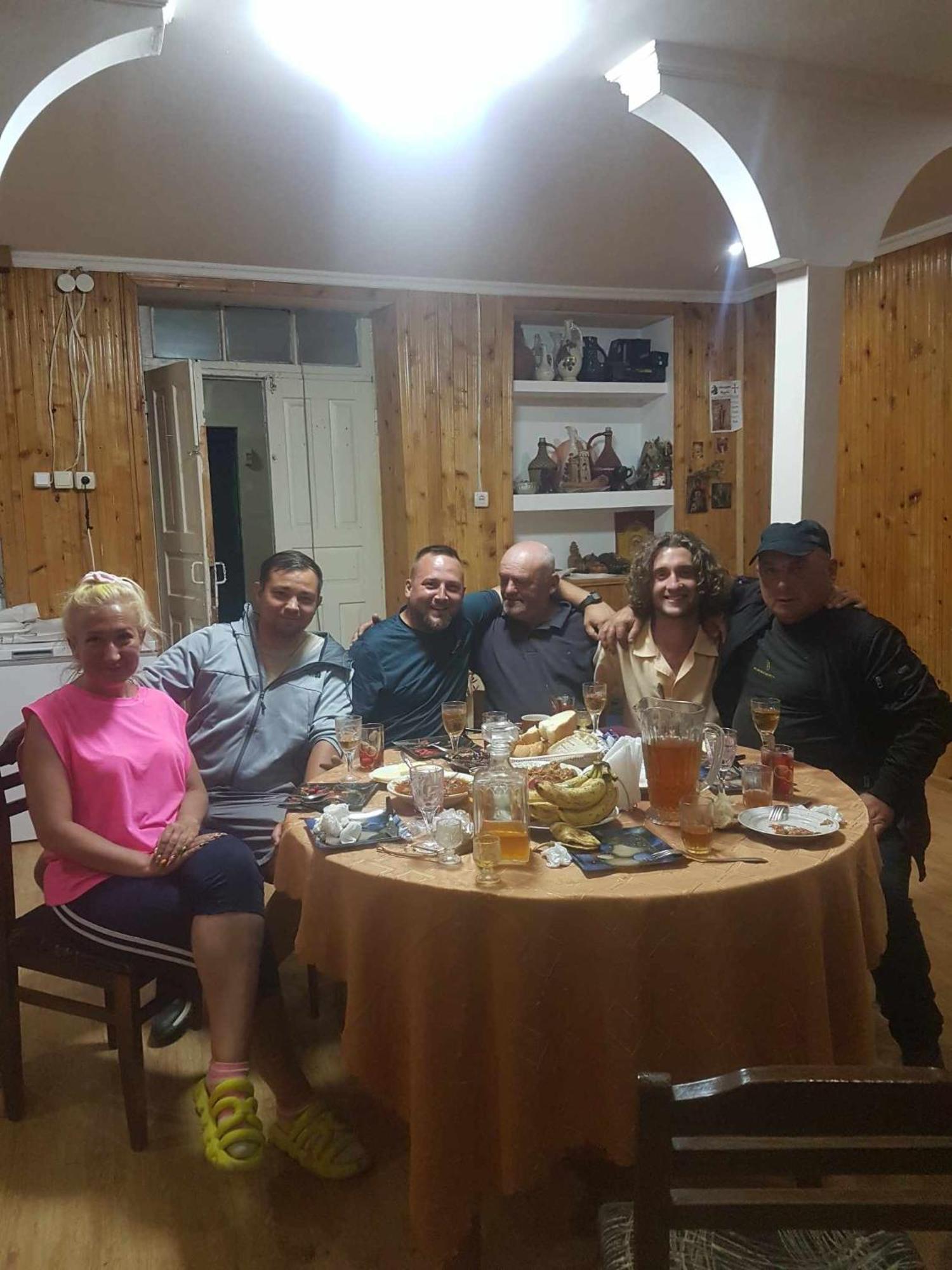 Bori'S Guesthouse Usguli Kültér fotó